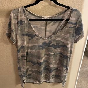 Lightweight Camo Cutout Top